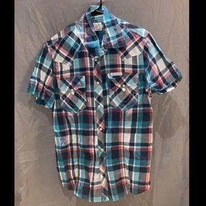 2 men’s true religion button ups barley worn